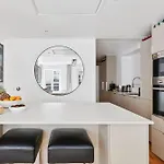 Terrasse Privee Au Coeur Du Quartier Latin - 4p 아파트 파리